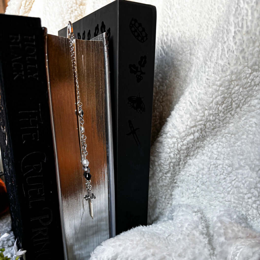 Bookish Queen Bookmarks Beaded Bookmark Charm - The Dagger