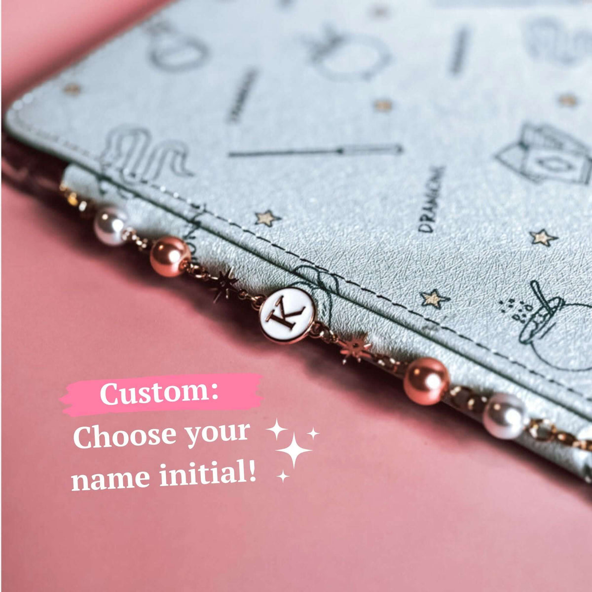 Bookish Queen E-Reader Accessories E-Reader Charm Chain - The Signature Pearl