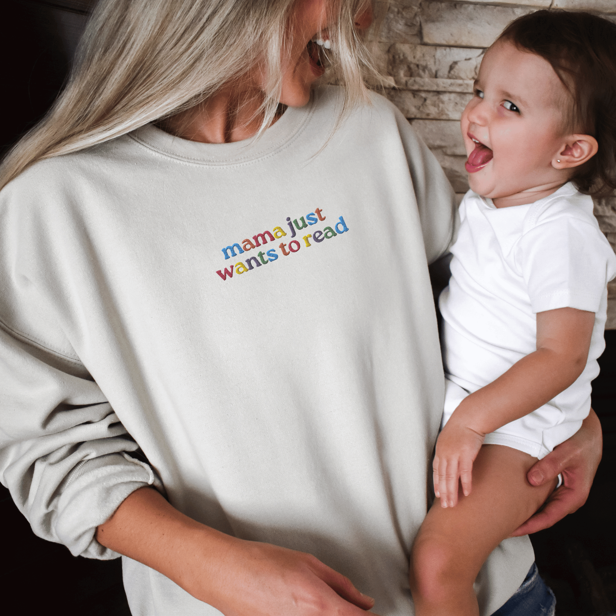 Mama Sweatshirt Reading Sweatshirt Book Sweatshirt Bookish Gifts Reading Gifts Gifts for Mom Christmas Gift Mothers Day Gift Holiday Gift Anniversary Gift Birthday Gift