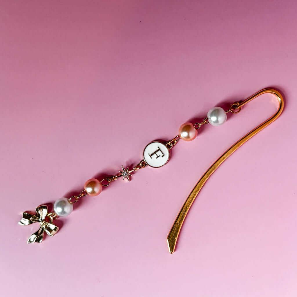 Bookish Queen Bookmarks Bow Beaded Bookmark - Custom Initials