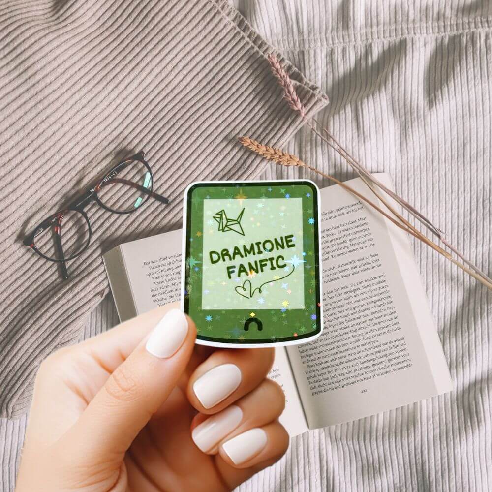 Bookish Queen Dramione Stickers Green Dramione Fanfic Holographic Sticker – Kindle Decor for Fanfic Lovers