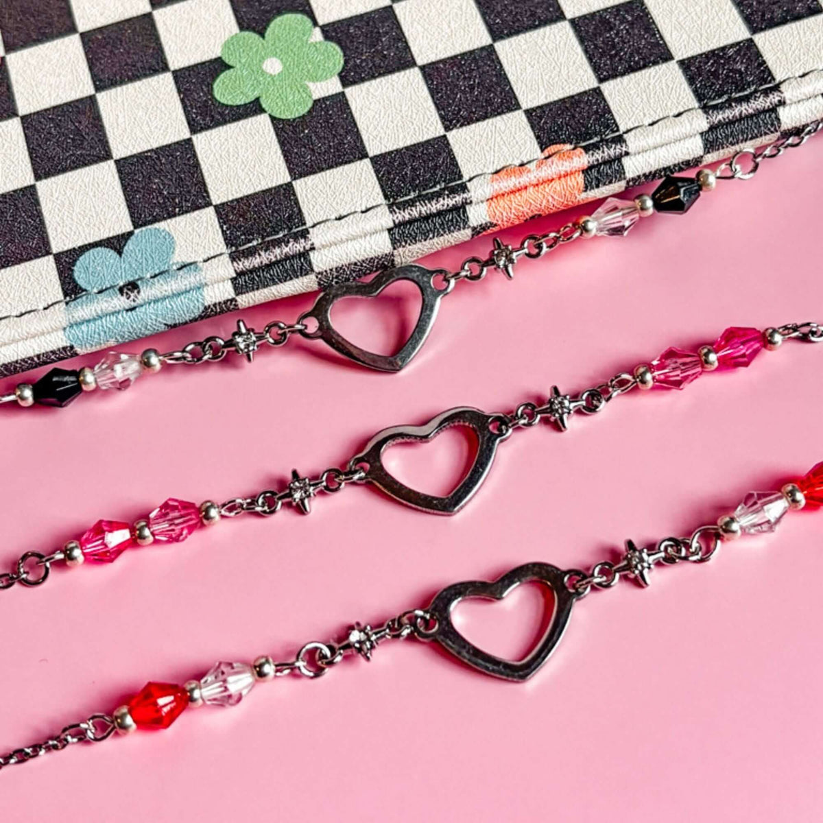 Bookish Queen E-Reader Accessories E-Reader Charm Chain - The Romance Heart